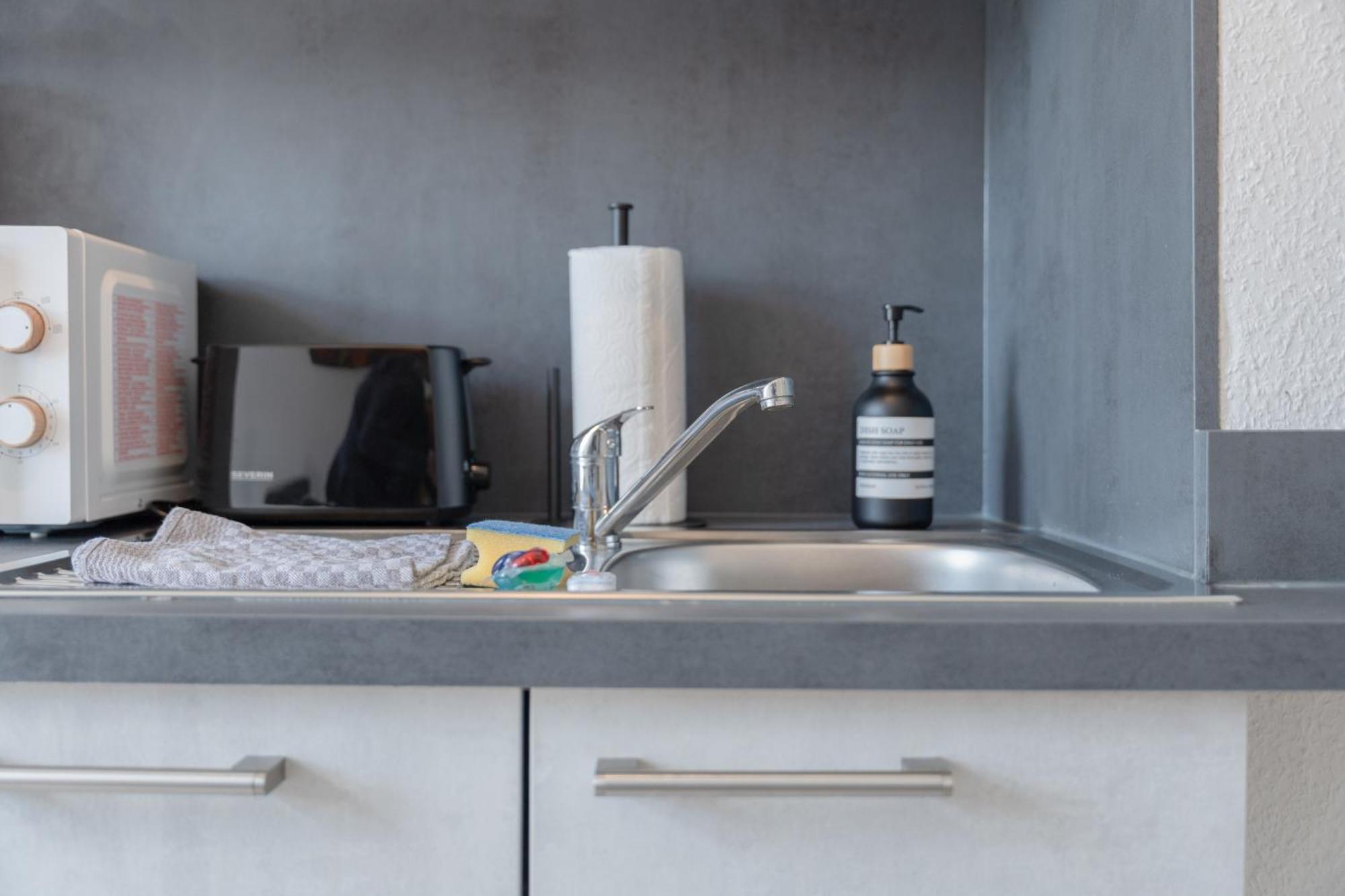 Modernes Apartment In Top Lage Komfortabel Eingerichtet Mit Arbeitsplatz Und Kueche - Geibelsuite Ανόβερο Εξωτερικό φωτογραφία